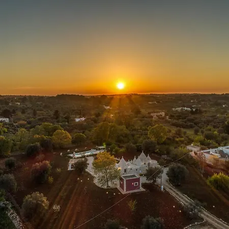 Trullo Lilia Apartment *
